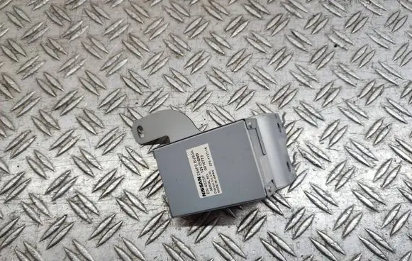 Nissan Juke I F15 Camera control unit module 284F0BV80A 0010773 276113715