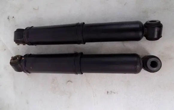 Opel Vivaro Rear shock absorber/damper 9816510580