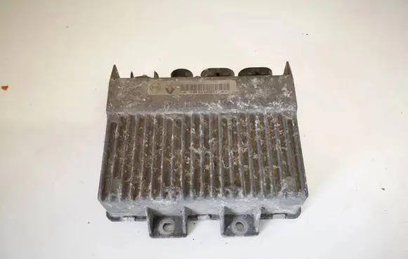 Renault Espace III Engine control unit/module 7700106071