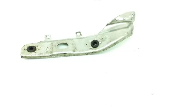 BMW 5 G30 G31 G38 Radiator support slam panel bracket 7357222