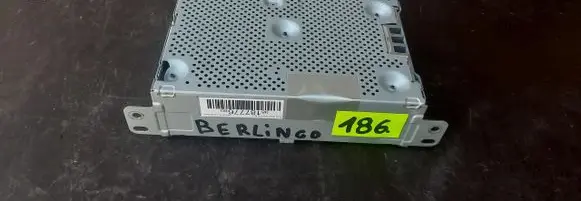 Citroen Berlingo Radio/CD/DVD/GPS head unit 9818777680