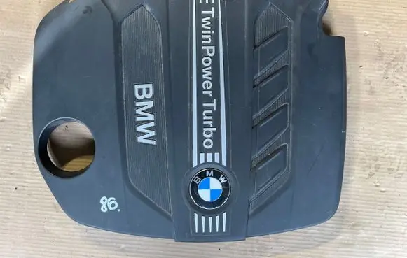 BMW 7 F01 F02 F03 F04 Engine cover (trim) 7810800