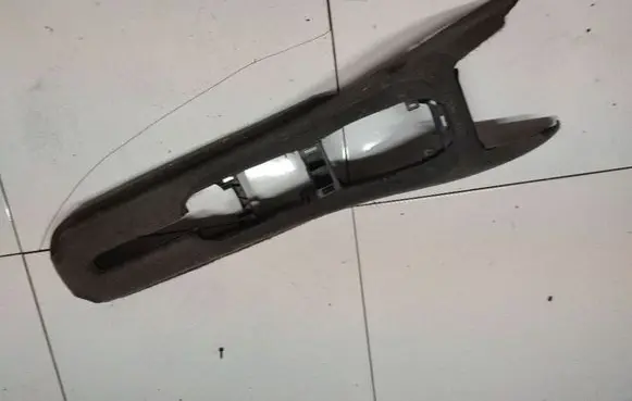 Renault Scenic I Center console 820004495ATLAN