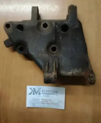 Mercedes-Benz W123 Generator/alternator bracket 1151550635