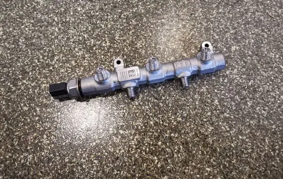 Audi A7 S7 4K8 Fuel main line pipe 059130089DL 04L906054