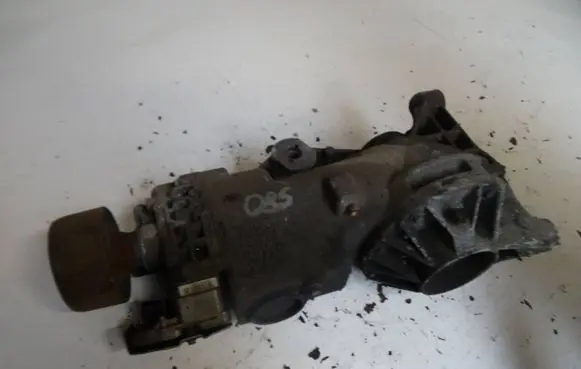 Volvo S80 Rear differential 6520113690