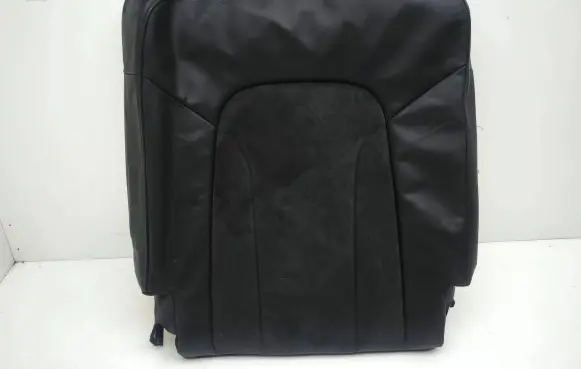 Audi Q7 4L Rear seat 