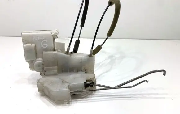 Mazda CX-7 Front door lock