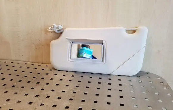 Ford Focus Sun visor