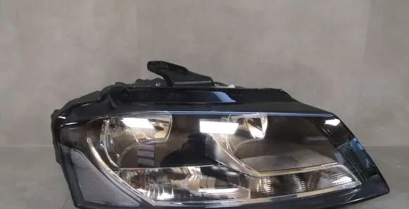 Audi A3 S3 8P Headlight/headlamp 20B773