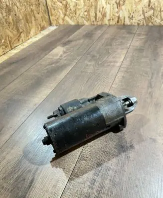 Mercedes-Benz CLS C219 Starter motor