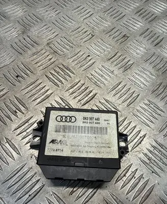 Audi Q7 4L Parking PDC control unit/module 8K0907440