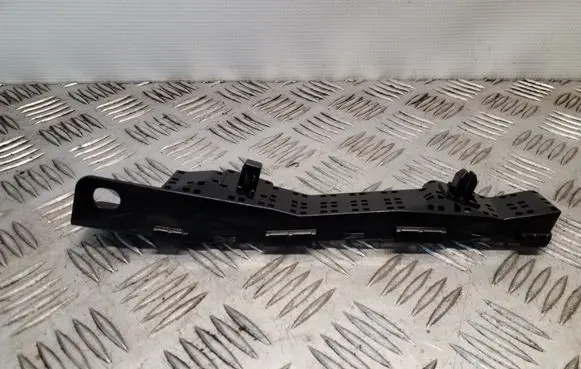 Subaru Forester SJ Front bumper mounting bracket 57707SG020