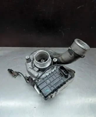 Audi A5 8T 8F Turbo 059145722L 7697056