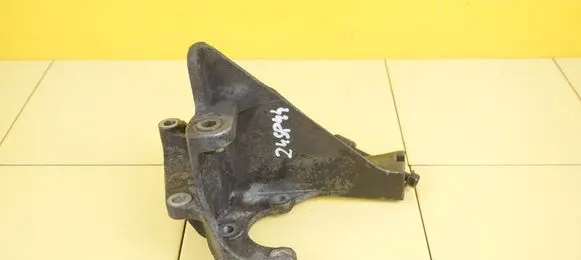 Subaru Forester SG Engine mounting bracket 24SP44