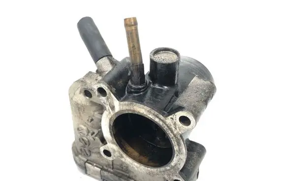 Volkswagen Polo III 6N 6N2 6NF Engine shut-off valve 030133062C