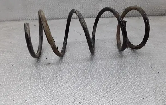 Toyota Avensis Verso Front coil spring