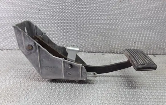 Chrysler Voyager Brake pedal 04683734AB