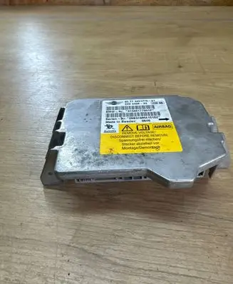 Mini One - Cooper Coupe R56 Airbag control unit/module 31345177901P 220440833 3451779