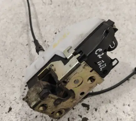 Citroen C2 Front door lock 