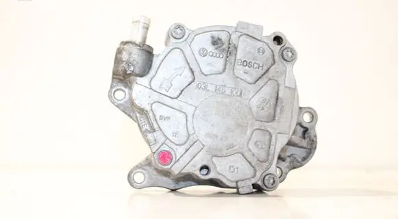 Volkswagen Tiguan Vacuum pump 03L145100F