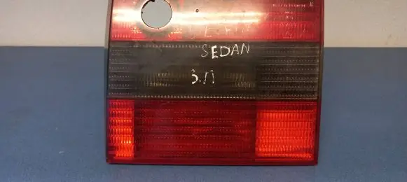 Volkswagen PASSAT B4 Rear/tail lights 3A5945107