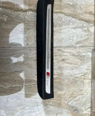 Audi Q7 4L Rear sill trim cover 4L0853375C 4L0853375F