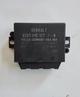 Renault Master III Parking PDC control unit/module 8201015177