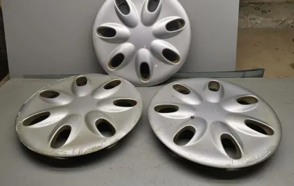 Renault Scenic I R14 wheel hub/cap/trim 7700834967
