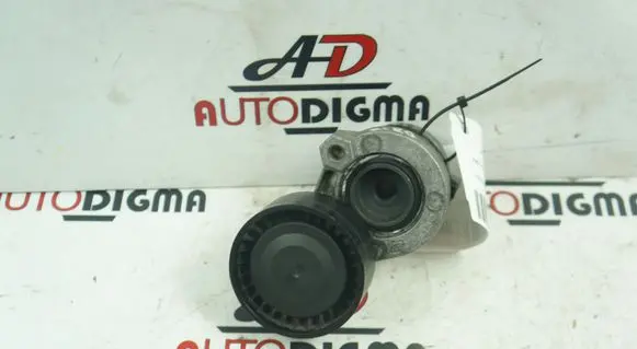 Mercedes-Benz A W176 Generator/alternator belt tensioner 117501113R