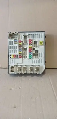 Renault Megane III BSM Control unit 284B60008R