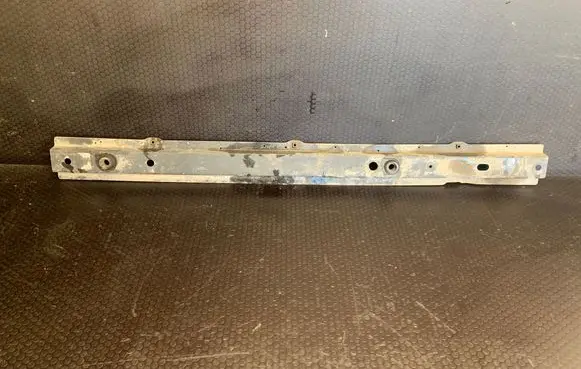 Renault Trafic II (X83) Bottom radiator support slam panel