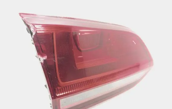 Volkswagen Golf VII Tailgate rear/tail lights L90056140