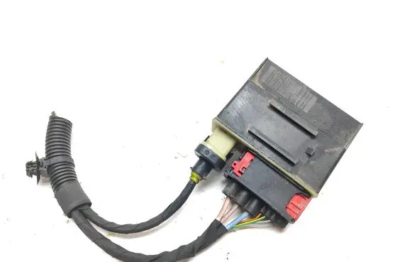 Peugeot 308 Glow plug pre-heat relay 9662570880 0180100543 ECP2004