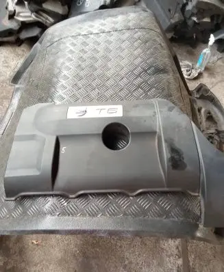 Volvo XC60 Engine cover (trim) 30757829
