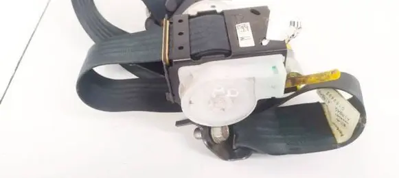 Mazda 5 Front seatbelt