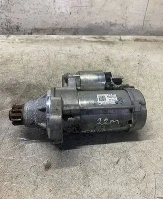 Volkswagen Taigo Starter motor 02N911024J