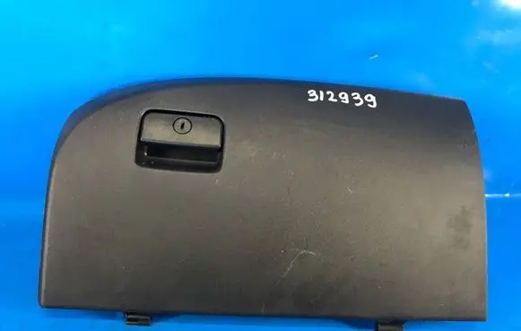 Mitsubishi Outlander Glove box 8006A022
