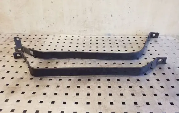 KIA Sportage Fuel tank mounting bracket 