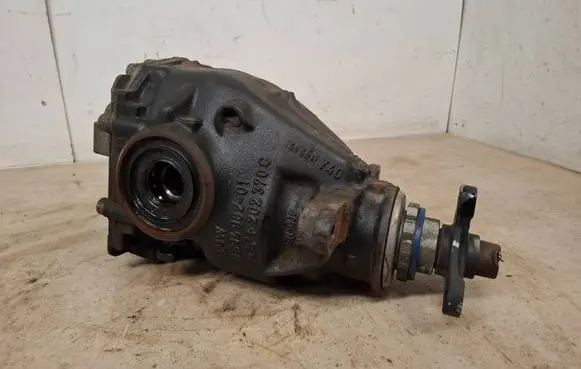 BMW 3 GT F34 Rear differential 7605589 0717020612800003