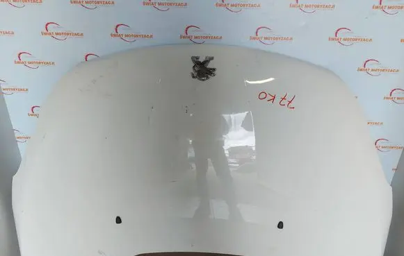 Peugeot 208 I Engine bonnet/hood 