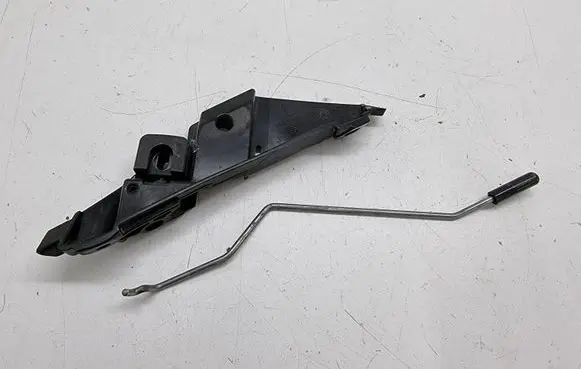 BMW 5 F10 F11 Tailgate/trunk/boot lid buffer 7207027 51247207027