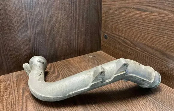 Iveco Daily 35 - 40.10 Intercooler hose/pipe 504080801