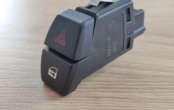 BMW X3 F25 Hazard light switch 9161896 61319161896