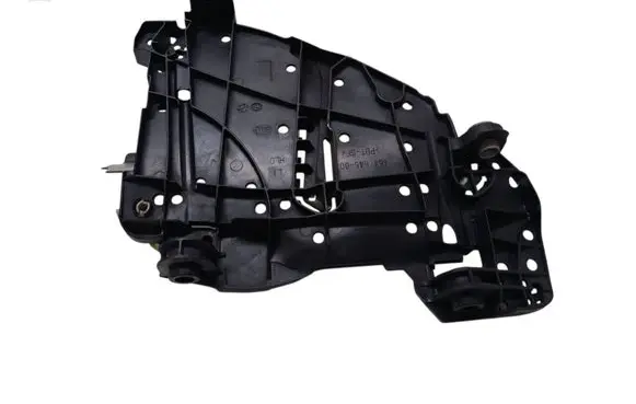 Volkswagen Touareg I Headlight/headlamp mounting bracket 16464500