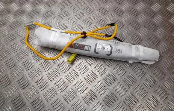 Toyota Yaris Cross Side airbag 73910K0011
