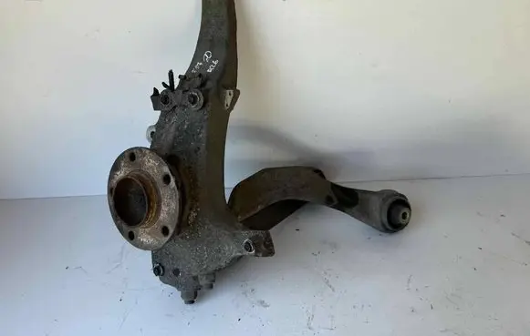 BMW 5 GT F07 Front wheel hub 