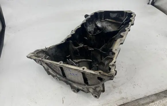 Volkswagen Transporter - Caravelle T5 Oil sump 070103603K 576130
