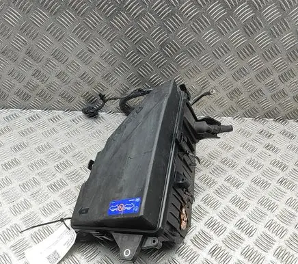 Volvo V60 Fuse box set 31398000 31473772