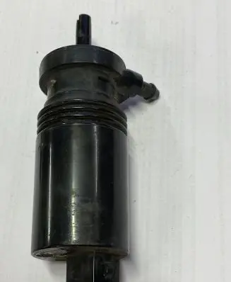 Volvo V70 Headlight washer pump 1013229 130922A 597624